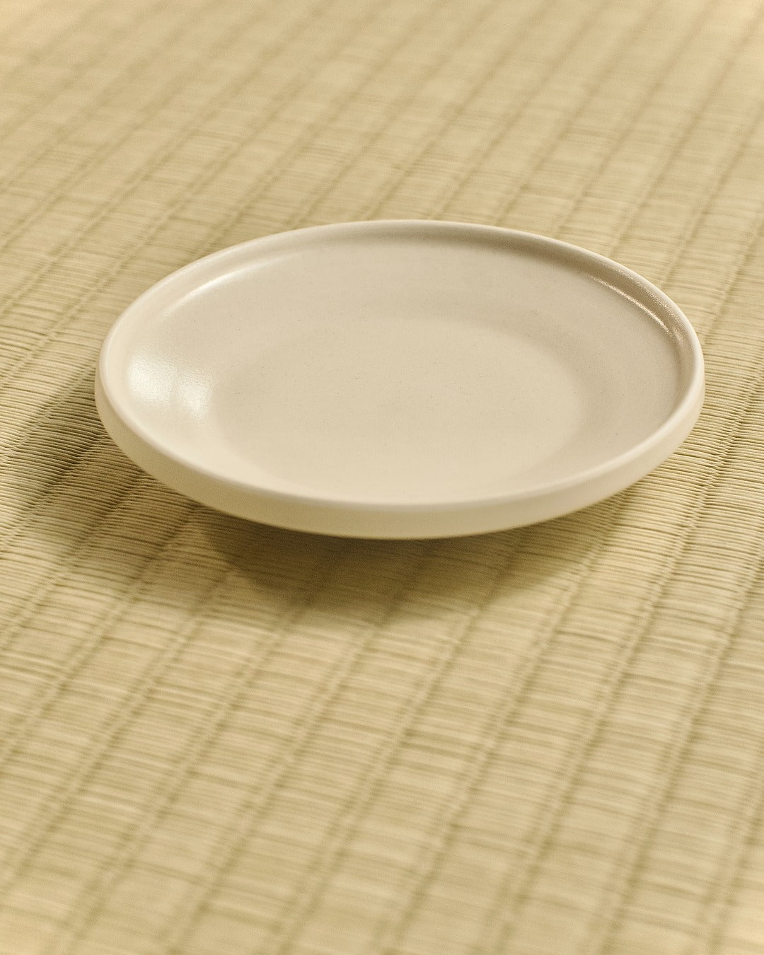 Une - Saucer