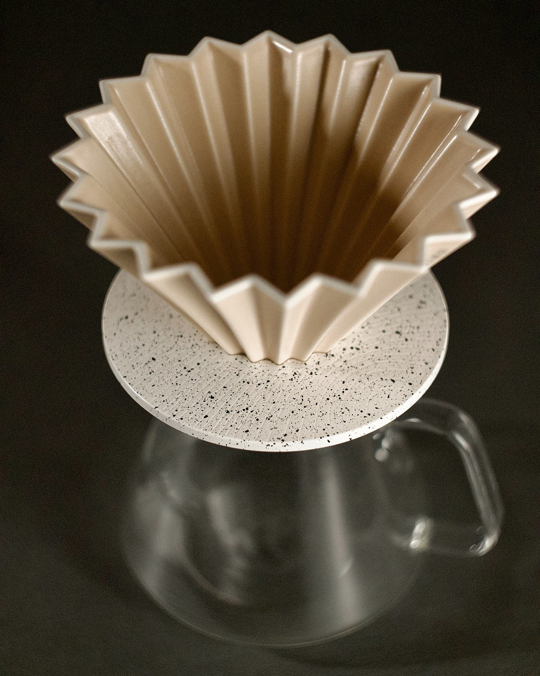 Origami Holder Grain White x Black